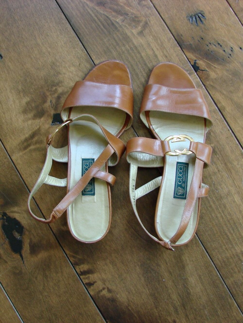 Gucci Brown Leather Sandals Shoes Vintage Made in Italy Authentic 36.5 6.5